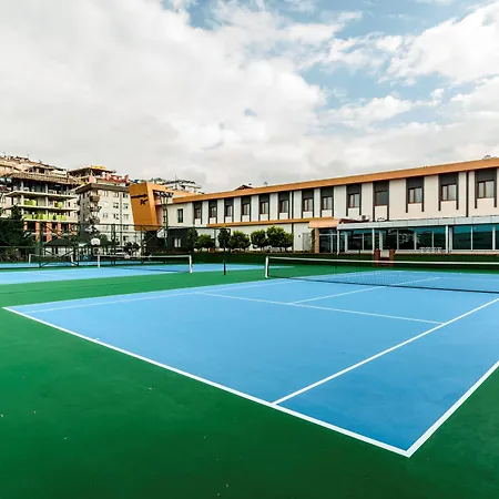 アイディノグル ホテル 4*